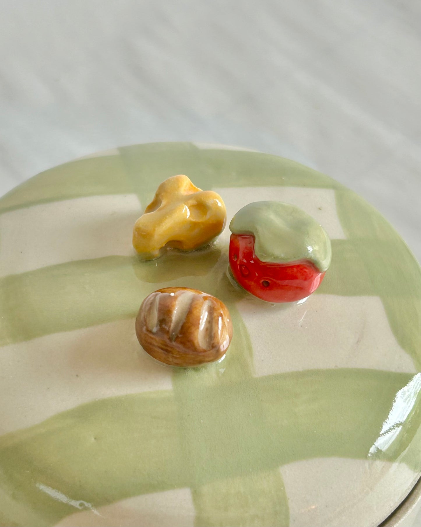 picnic salt cellar