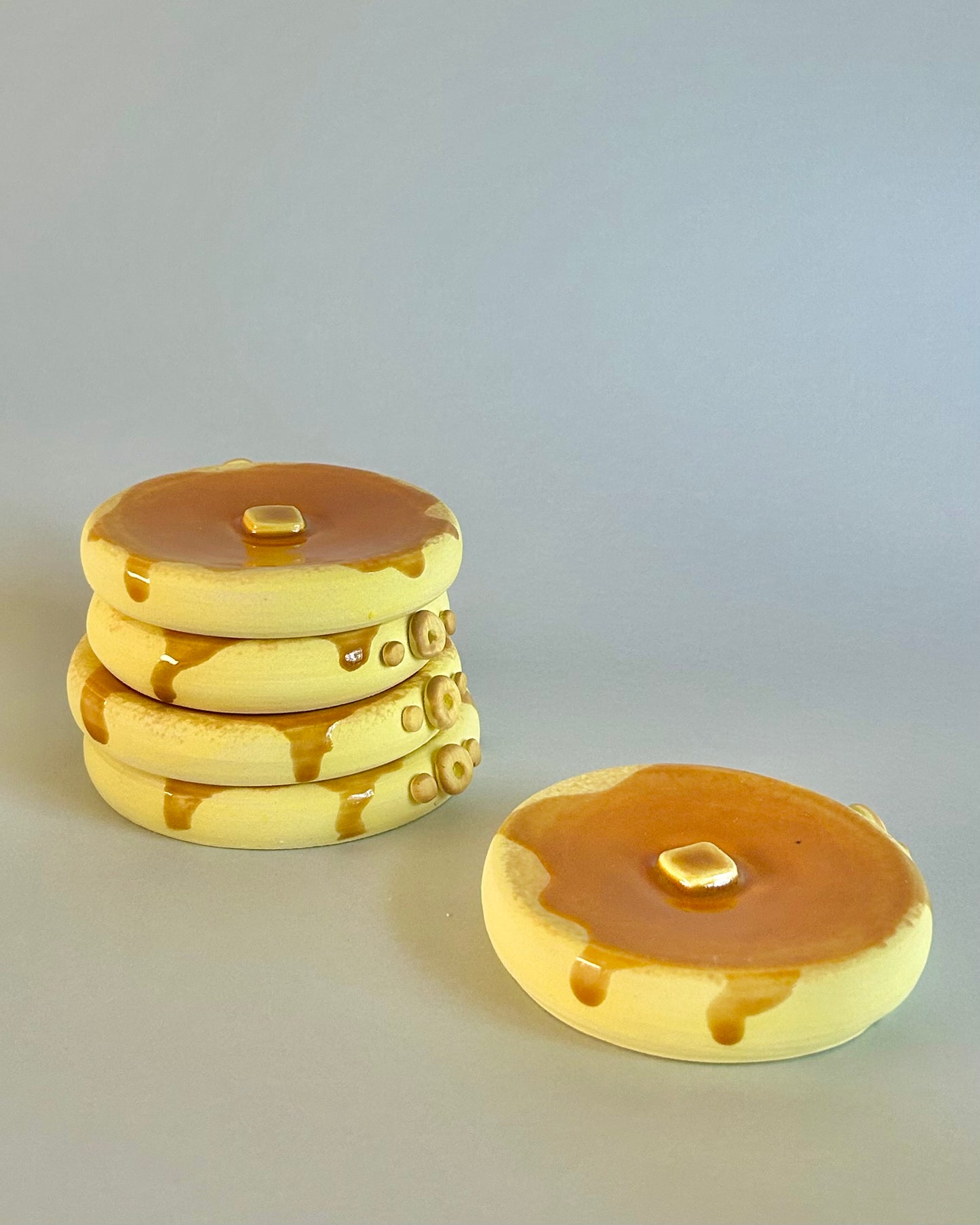 Thin flapjack coaster set