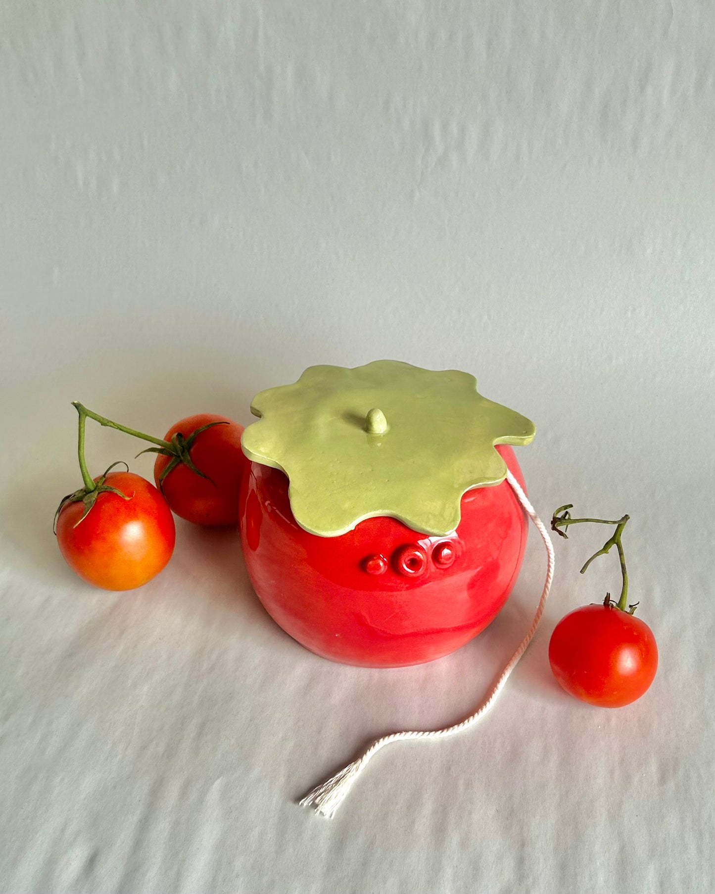 tomato yarn bowl