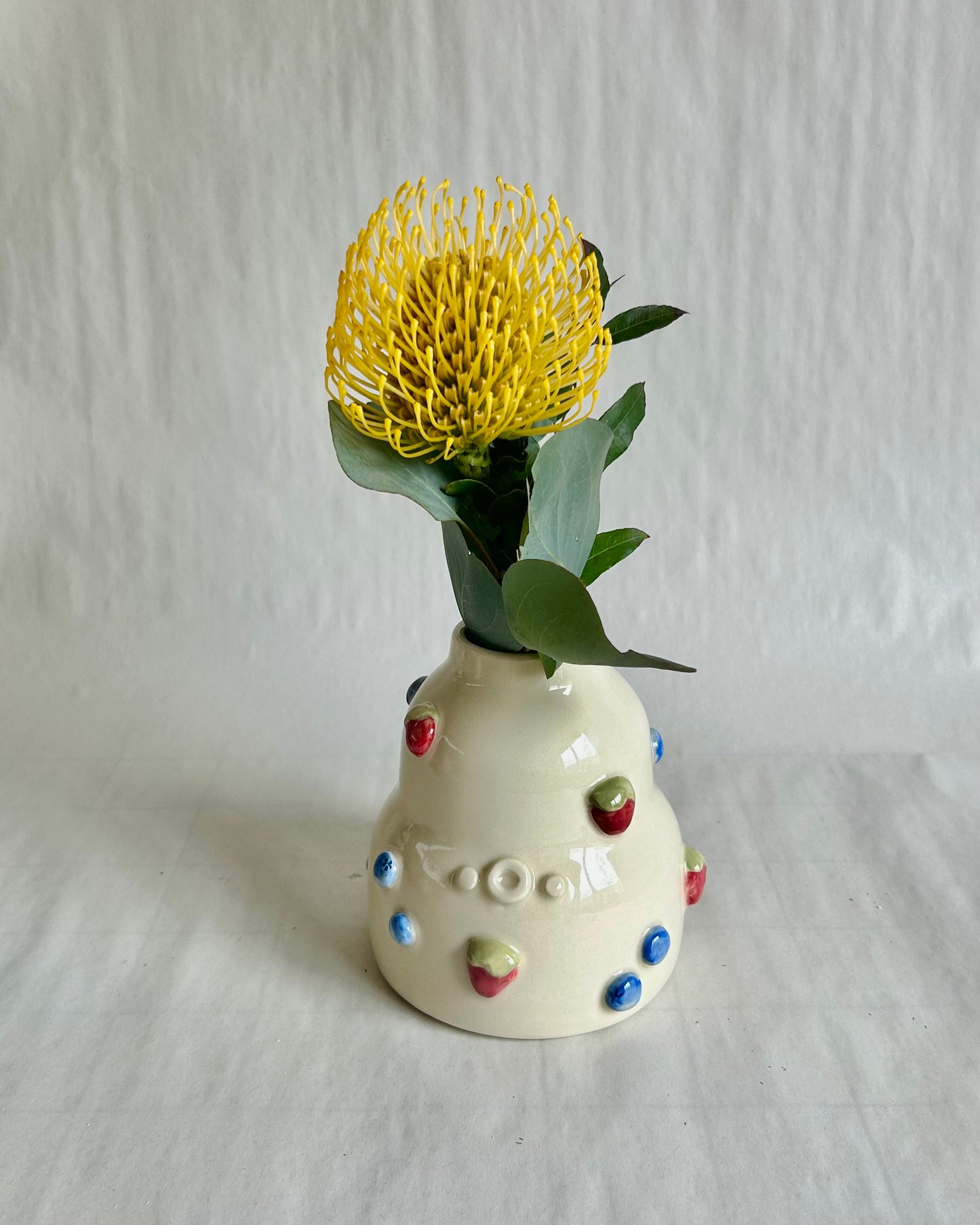 fruit vase
