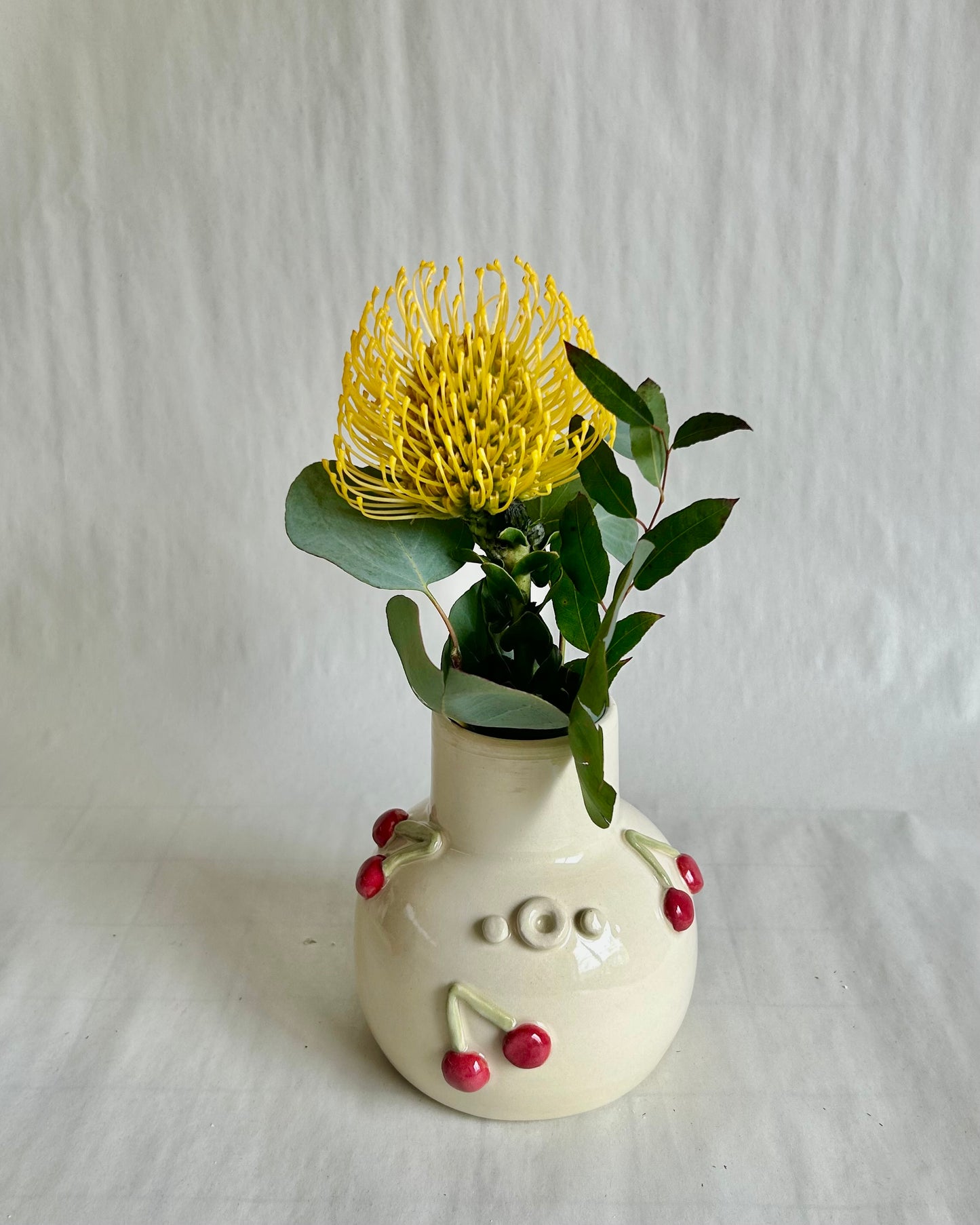 fruit vase