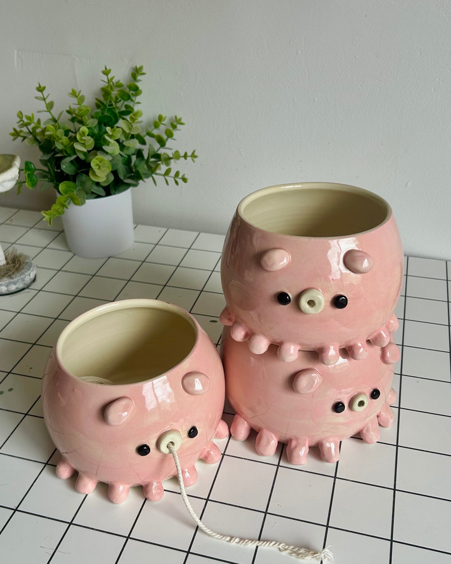 pink dumbo octopus yarn bowl
