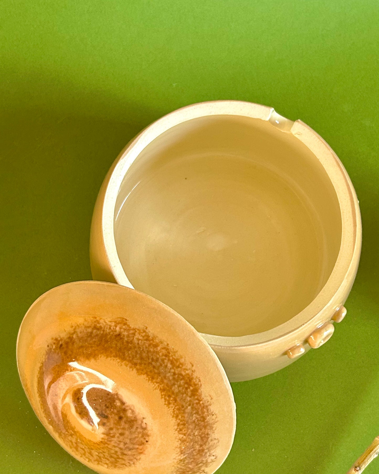 cinnamon roll jar