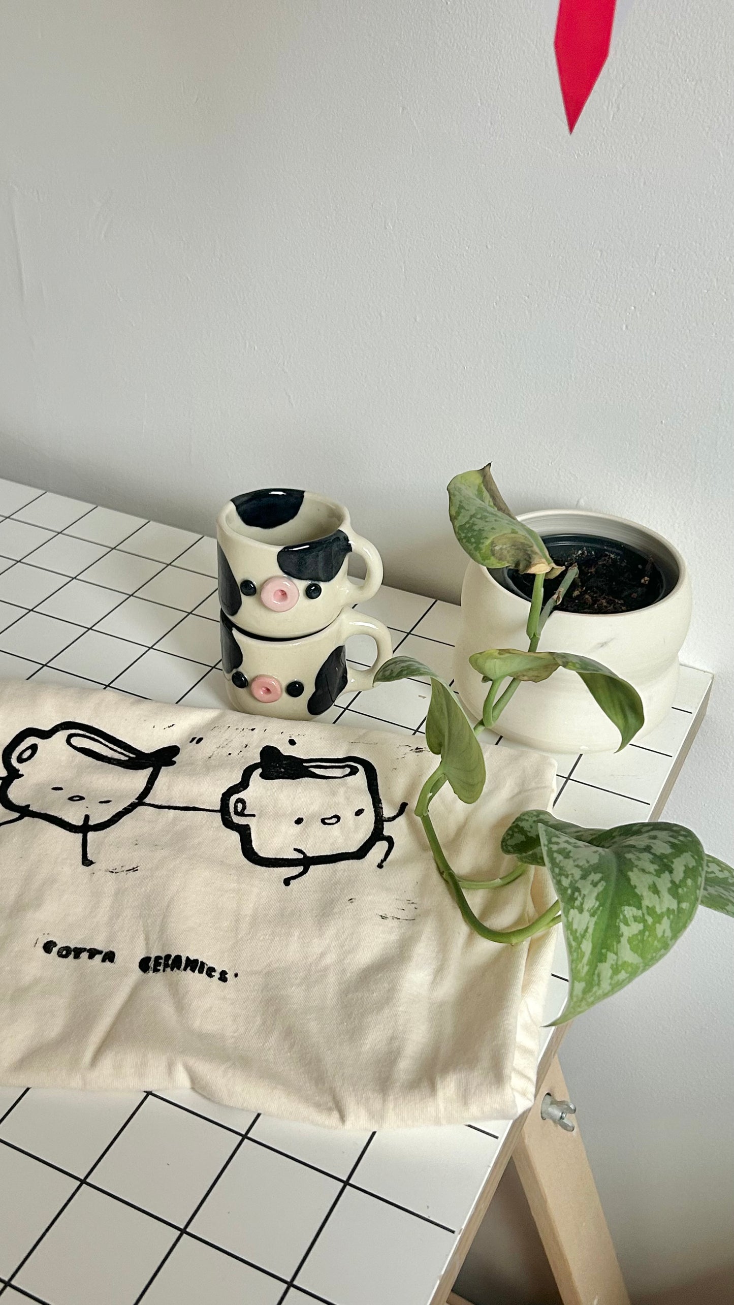 mug buds t-shirt