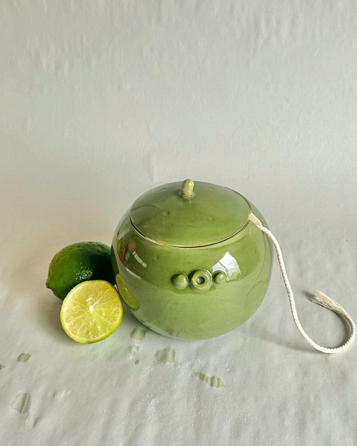 lime yarn jar