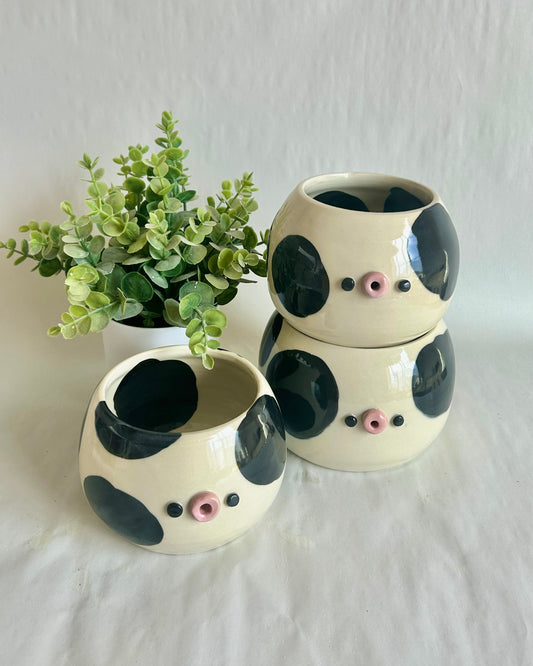 classic cowprint yarn bowls