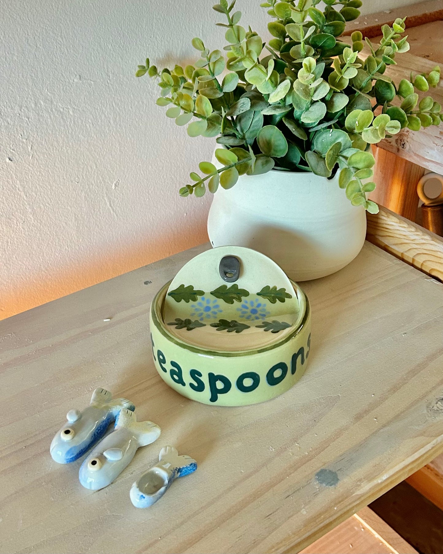 leafy sardine tin + teaspoons