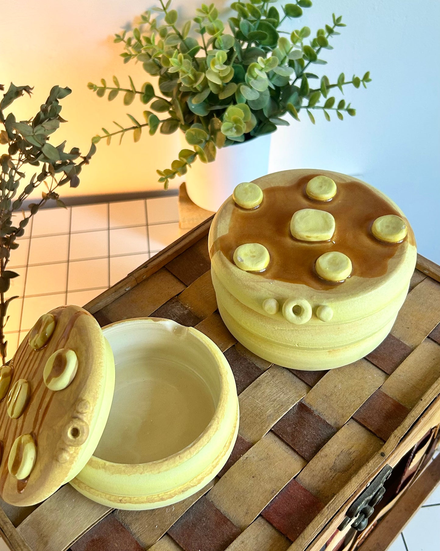 stack o’ pancakes yarn jar
